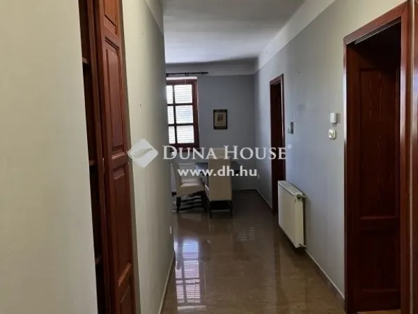 Eladó ház Gödöllő 162 nm