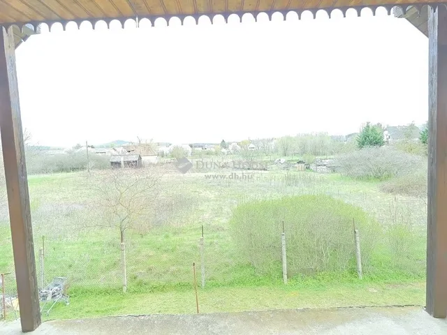 Eladó ház Vác 210 nm