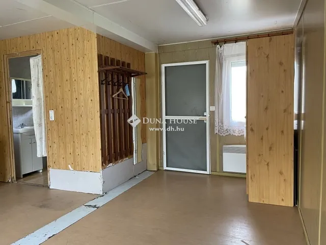 Eladó telek Palotás 840 nm