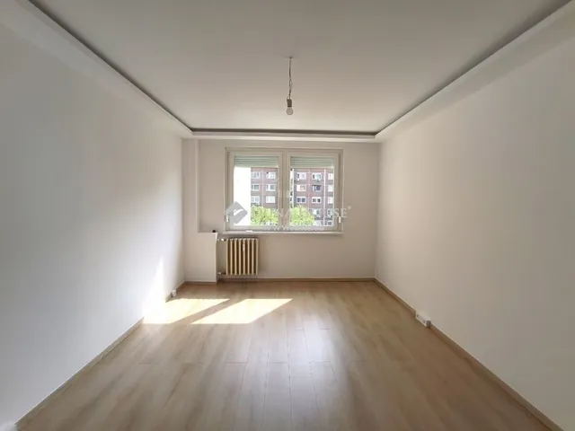 Eladó lakás Budapest IV. kerület 71 nm