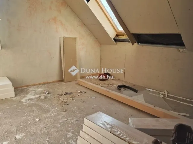 Eladó ház Hatvan 190 nm