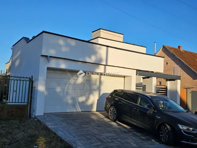 Eladó ház Tápióság 100 nm
