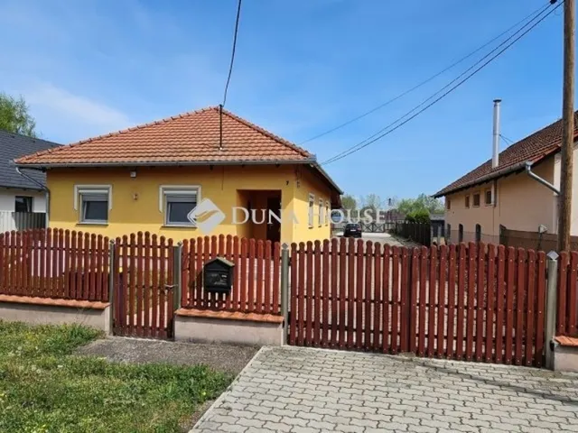 Eladó ház Tápiószecső 100 nm