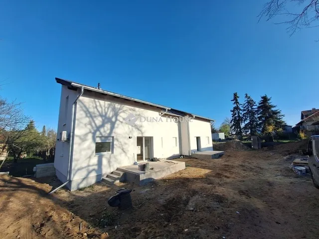 Eladó ház Mogyoród 80 nm