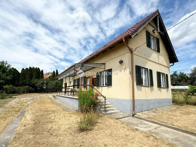 Eladó ház Kerepes 213 nm