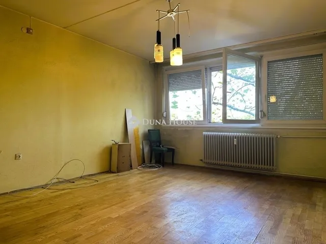 Eladó lakás Budapest XIV. kerület, Rákosfalva 28 nm