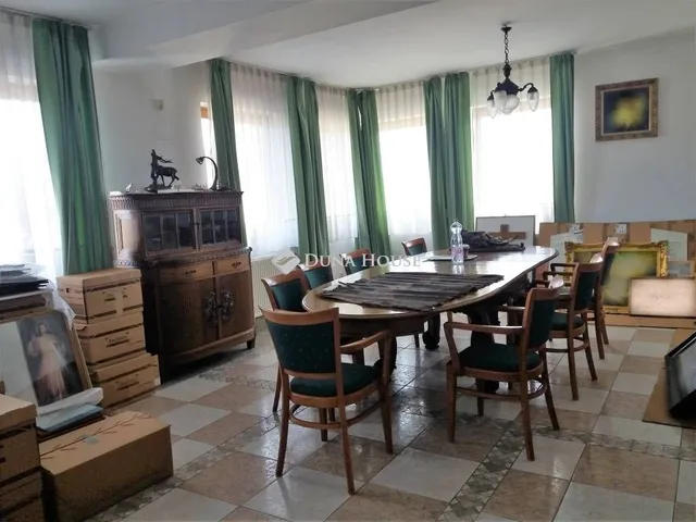 Eladó ház Budapest XVI. kerület 715 nm