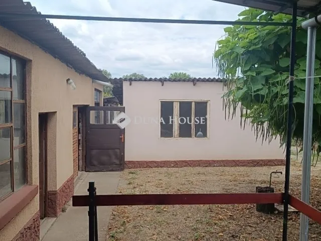 Eladó ház Szentmártonkáta 52 nm