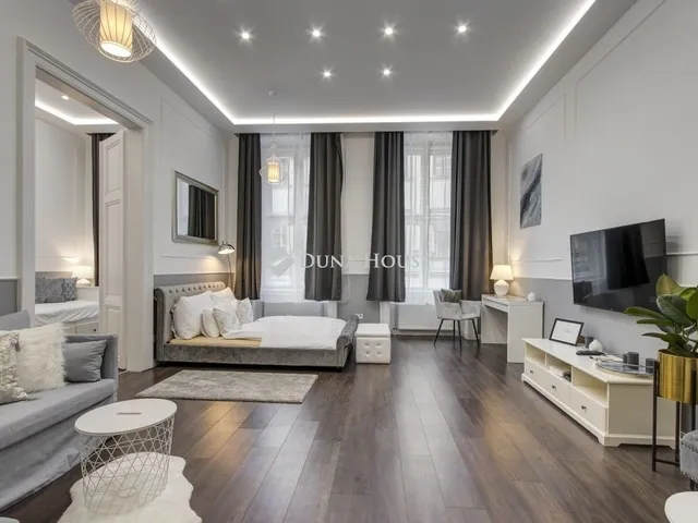 Eladó lakás Budapest V. kerület 65 nm