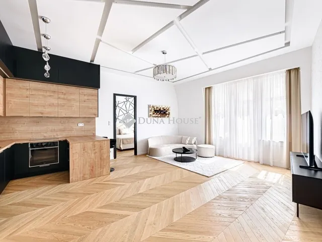 Eladó lakás Budapest V. kerület 86 nm