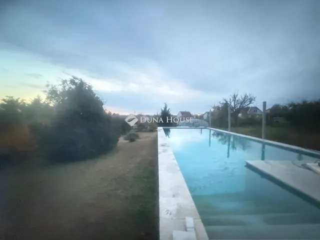 Eladó ház Erdőkertes 91 nm