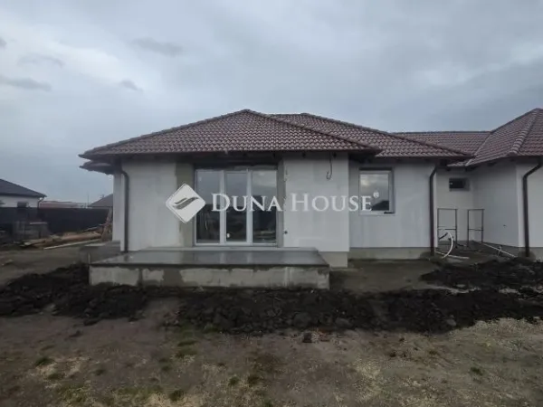 Eladó ház Jászberény 83 nm