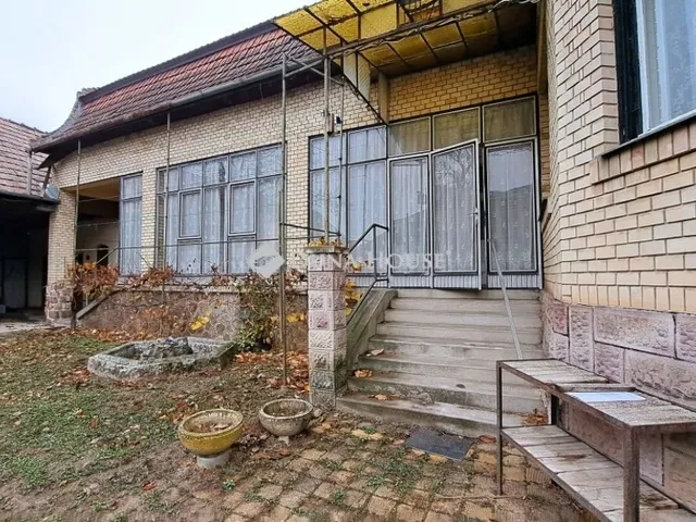 Eladó ház Galgahévíz 125 nm