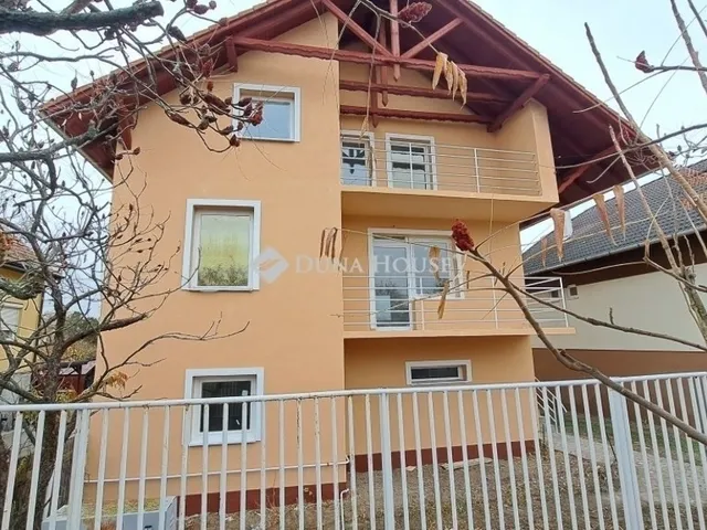 Eladó ház Tura 315 nm