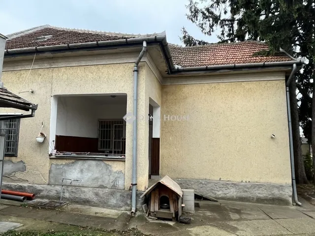 Eladó ház Aszód 160 nm