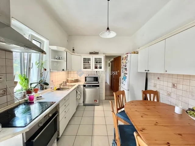 Eladó ház Domony 153 nm