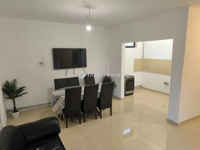 Eladó ház Kartal 105 nm