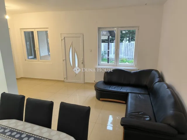 Eladó ház Kartal 105 nm