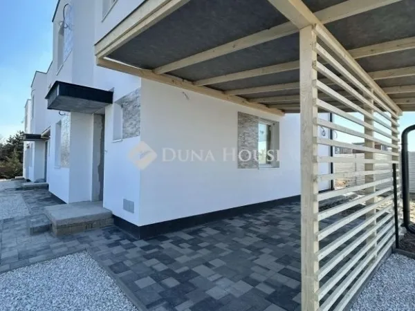 Eladó ház Vecsés 116 nm