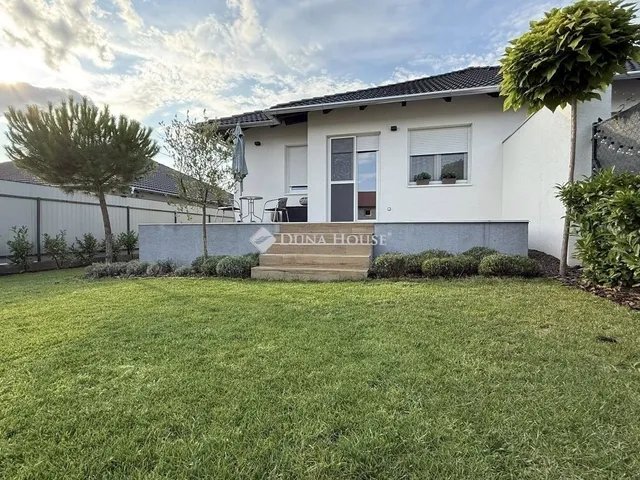 Eladó ház Őrbottyán 112 nm