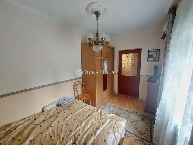 Eladó ház Erdőkertes 205 nm