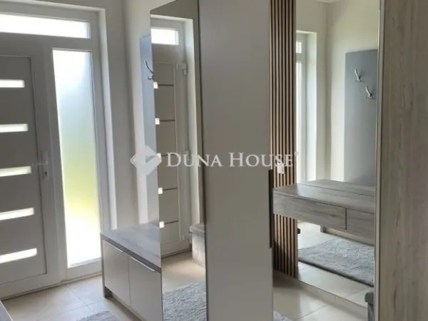 Eladó ház Veresegyház 170 nm