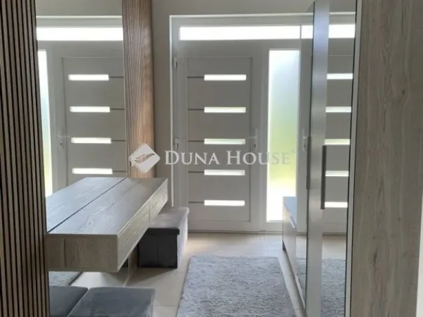 Eladó ház Veresegyház 170 nm