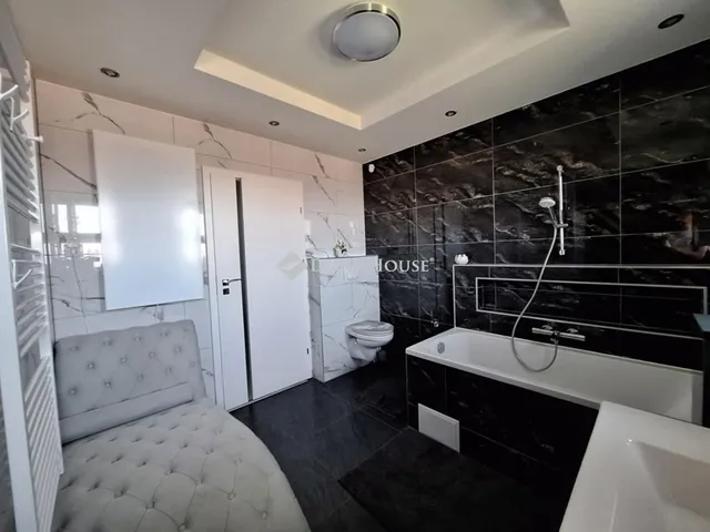 Eladó ház Erdőkertes 175 nm