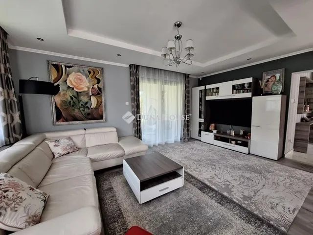 Eladó ház Erdőkertes 175 nm