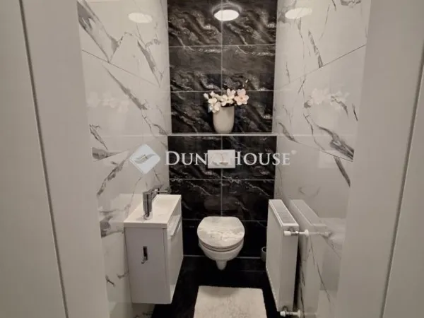 Eladó ház Erdőkertes 175 nm