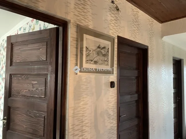 Eladó ház Erdőkertes 164 nm