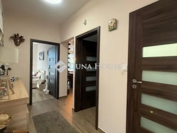 Eladó ház Nagytarcsa 165 nm