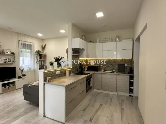 Eladó ház Veresegyház 104 nm