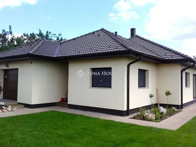 Eladó ház Erdőkertes 112 nm