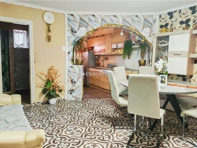 Eladó ház Verseg 92 nm