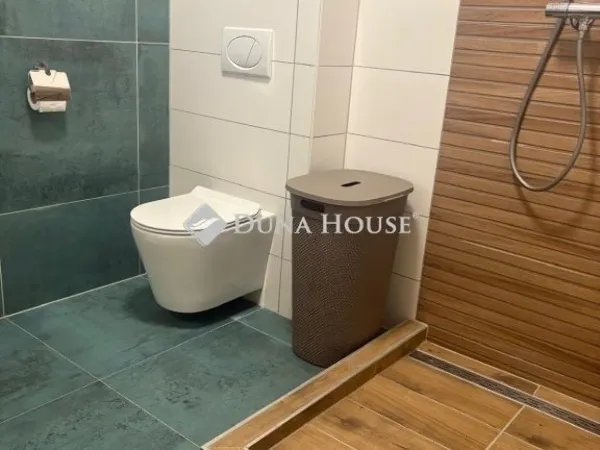 Eladó ház Őrbottyán 130 nm
