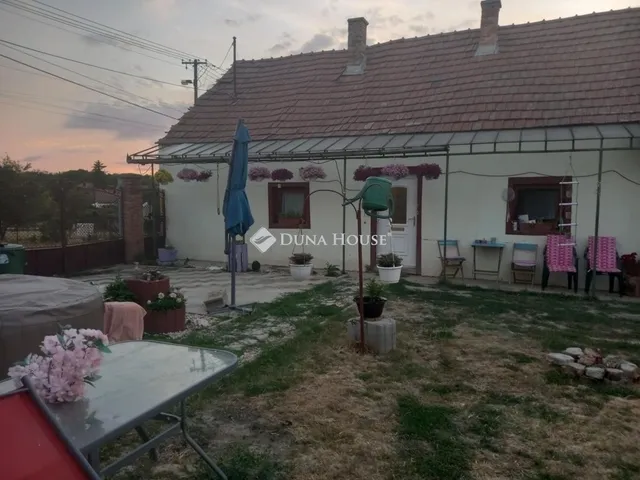 Eladó ház Galgahévíz 85 nm