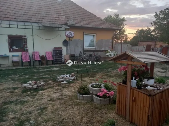 Eladó ház Galgahévíz 85 nm