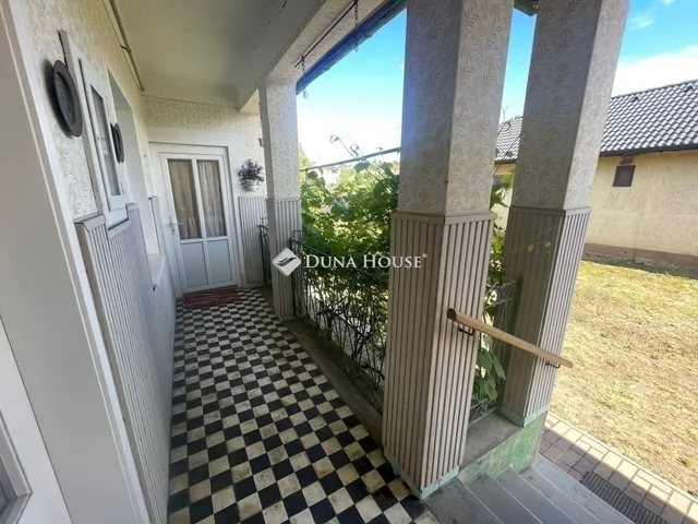 Eladó ház Bag 80 nm