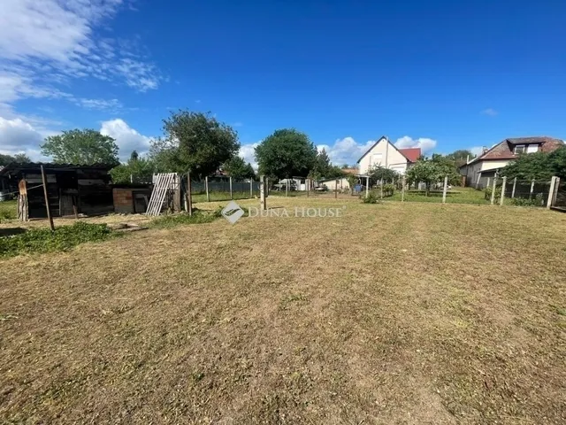 Eladó ház Bag 80 nm