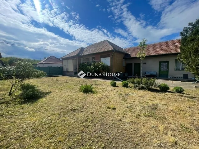 Eladó ház Bag 80 nm