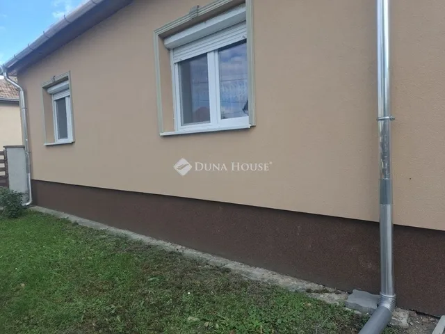 Eladó ház Bag 86 nm