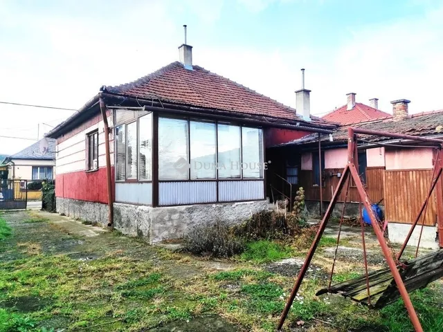 Eladó ház Hatvan 90 nm