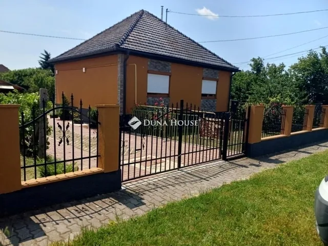 Eladó ház Hatvan 100 nm