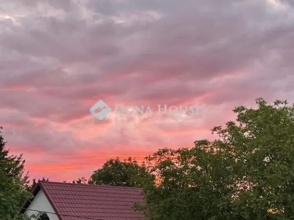 Eladó ház Hatvan, Újhatvan 205 nm