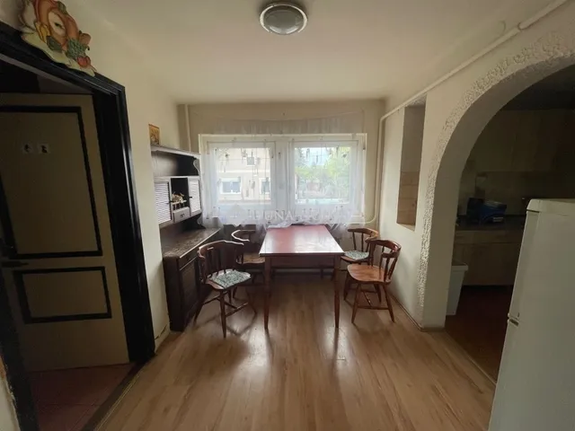 Eladó ház Hatvan, Újhatvan 205 nm