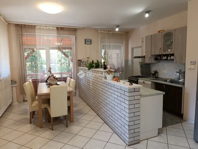 Eladó ház Veresegyház 164 nm