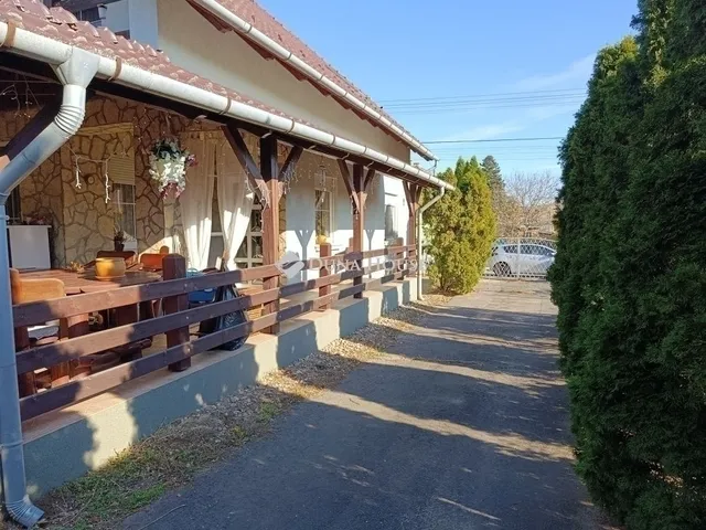 Eladó ház Veresegyház 164 nm