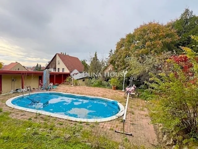 Eladó ház Erdőkertes 218 nm