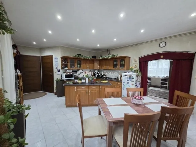 Eladó ház Gödöllő 146 nm